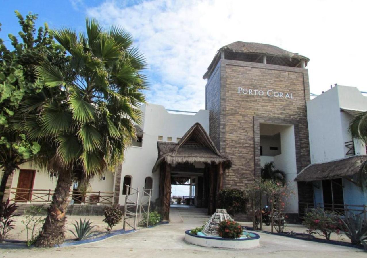 Porto Coral Hotel & Suites Τσετουμάλ Εξωτερικό φωτογραφία