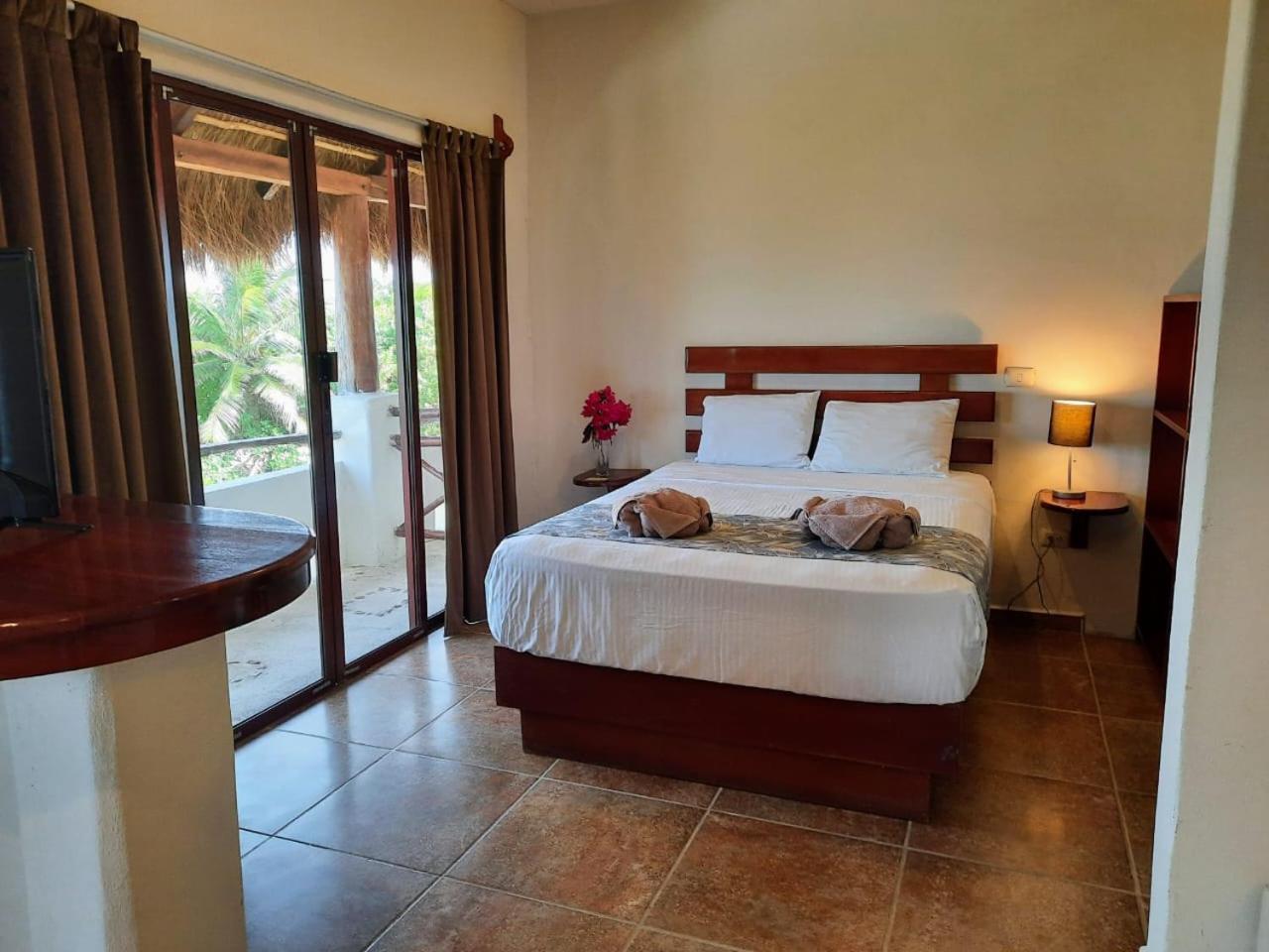 Porto Coral Hotel & Suites Τσετουμάλ Εξωτερικό φωτογραφία