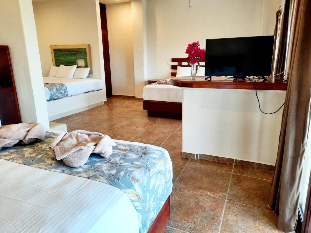 Porto Coral Hotel & Suites Τσετουμάλ Εξωτερικό φωτογραφία