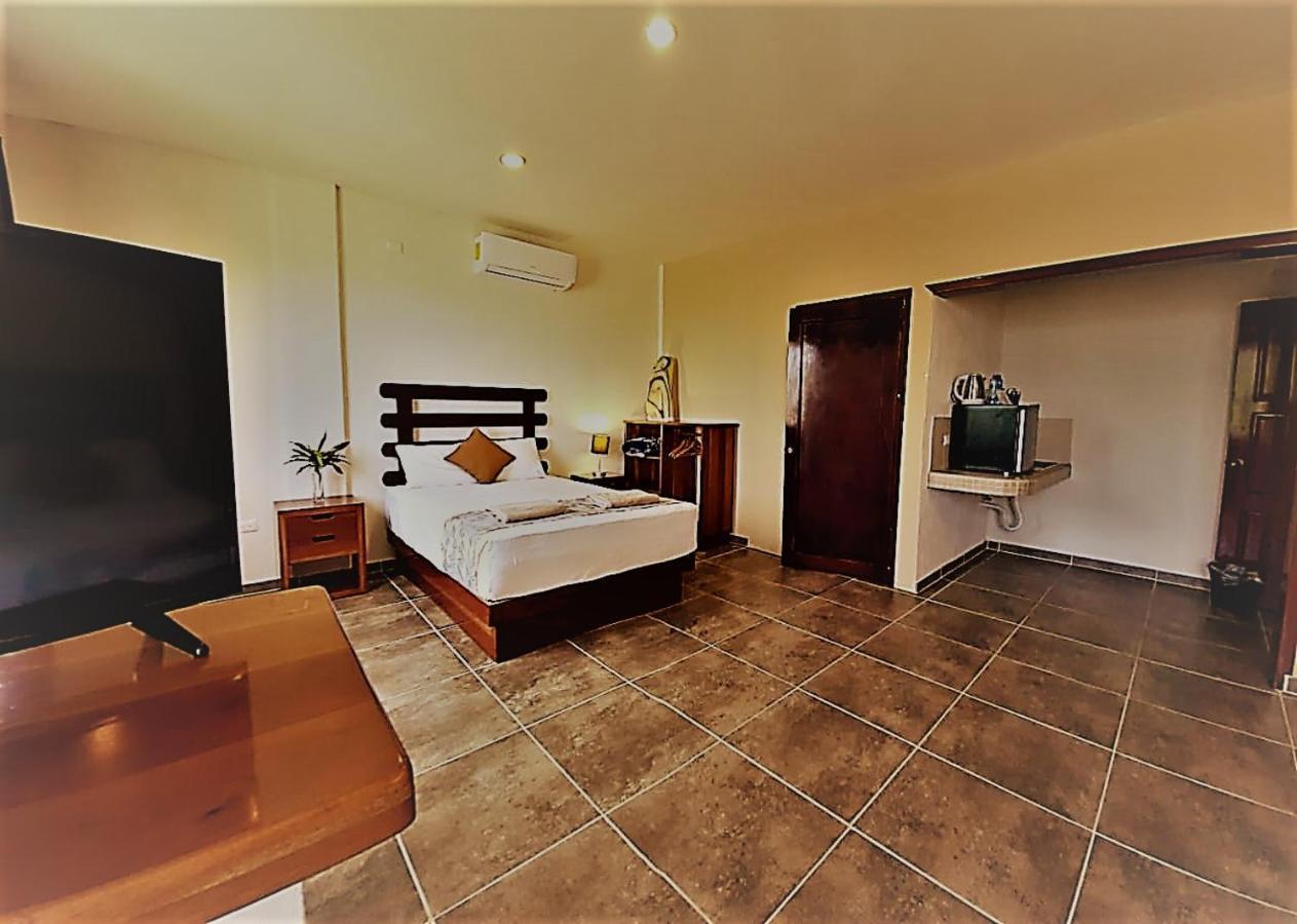 Porto Coral Hotel & Suites Τσετουμάλ Εξωτερικό φωτογραφία