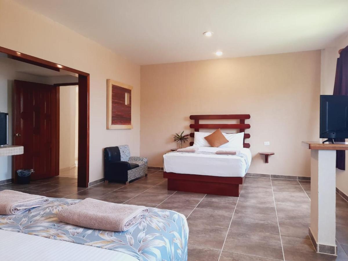 Porto Coral Hotel & Suites Τσετουμάλ Εξωτερικό φωτογραφία